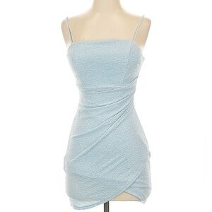 Elegant Light Blue Sleeveless Dress